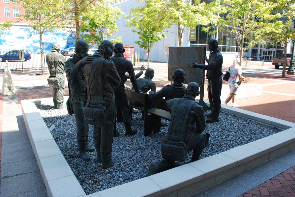 Bronze statues of WWII Soldiers